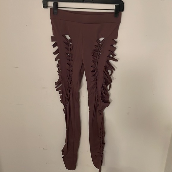 KToo - Picture 3 of 3